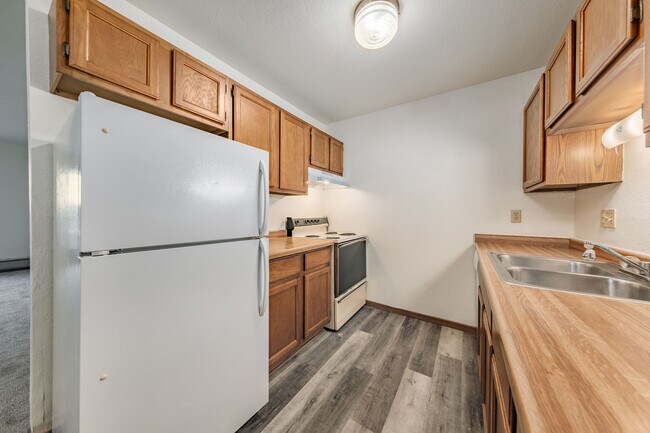 Photo - Parkway West Apartment Homes