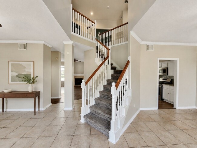 Building Photo - 2412 N Mission Cir