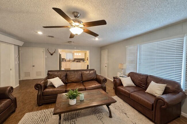 Photo - 3601 45th St