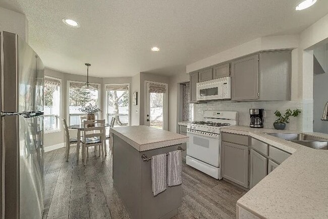 Photo - Beautiful Custom Home