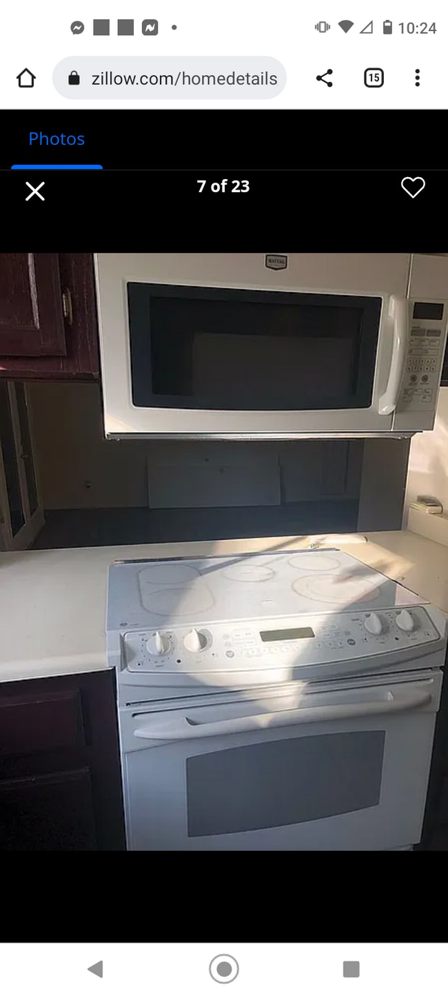 Building Photo - 12445 N 21st Ave Unit Larkspur gardens