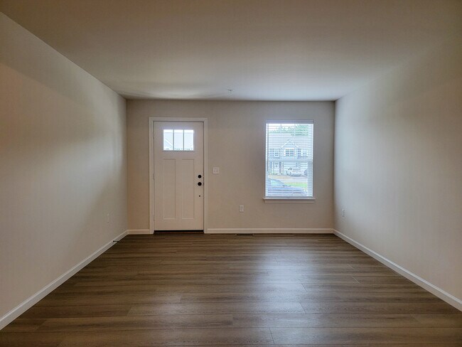 Photo - 83 Beech Tree Ct Townhome
