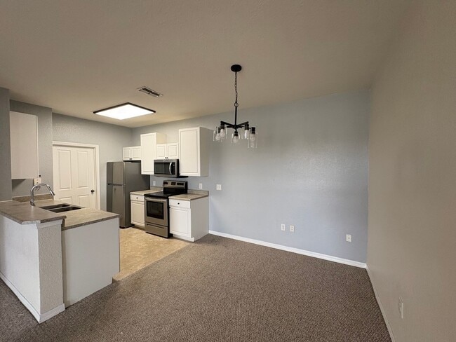 Photo - 8013 Hemingway Cir Unit 8013