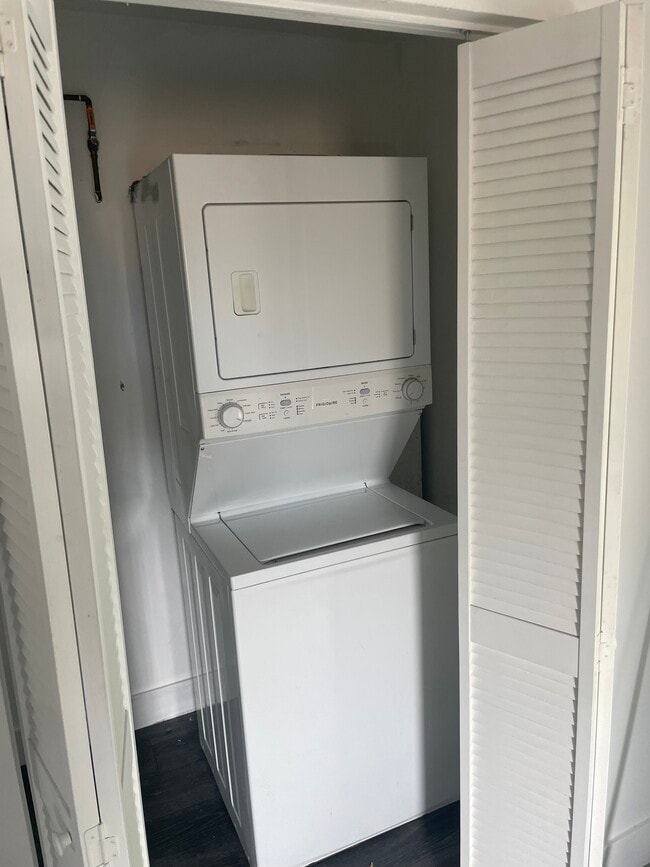 Photo - 2288 SW 58th Ave