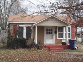 Building Photo - 819 S Elm St Rental