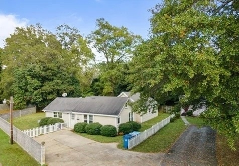 Photo - 112 Fairfield Cir