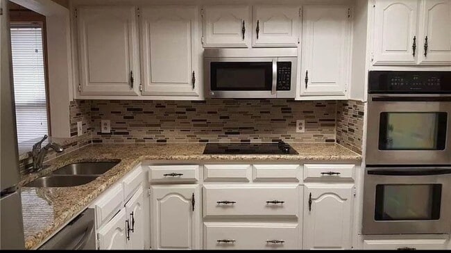 Photo - 2302 Bengal Ln