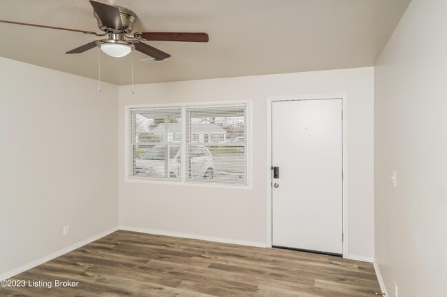 Photo - 9823 Merioneth Ct