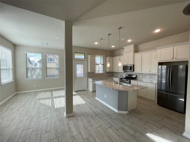 5514 Sallow Bay Ln