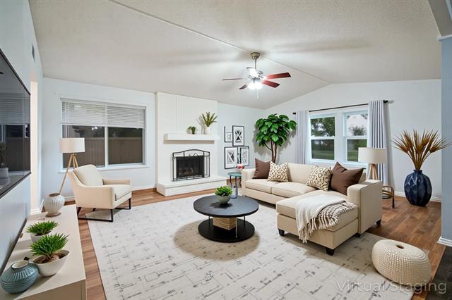 Photo - 2520 Majestic Dr