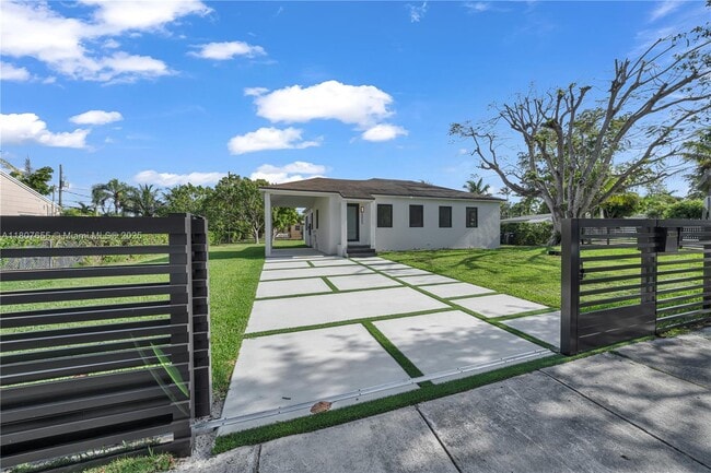 Photo - 5805 SW 46th Terrace