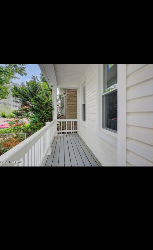 Photo - 1709 48th St