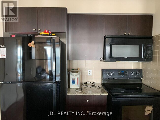 Photo - 151 Village Green Square Unit 1804