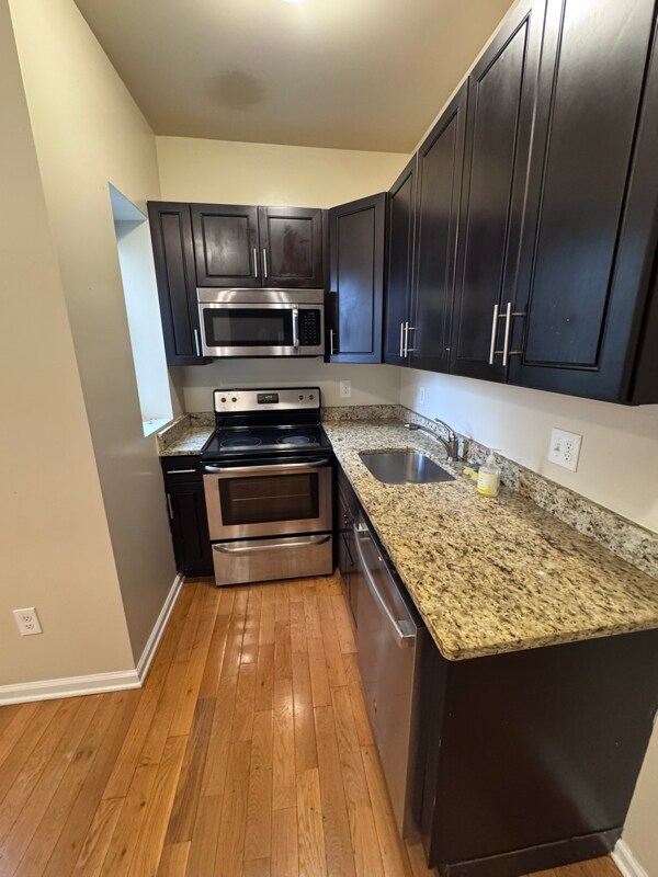 Photo - 1625 W Diamond St