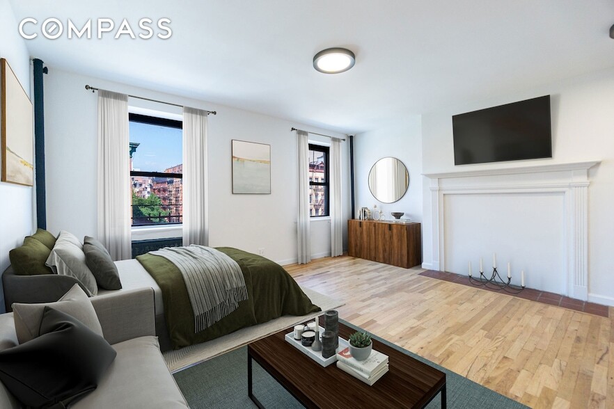 Photo - 400 E 9th St