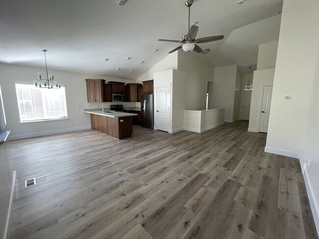 Photo - 1957 Fielding Hill Ln