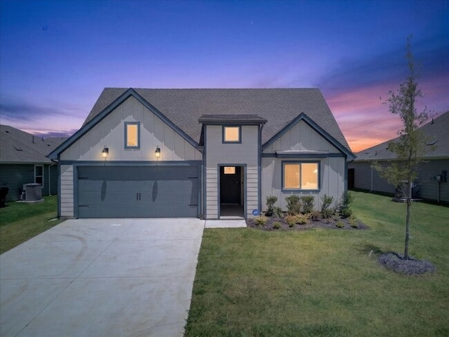 Building Photo - 728 Orchid Wy