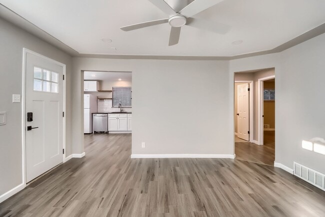 Photo - 3341 Olive St