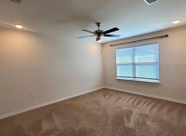 Photo - 943 Merganser Way