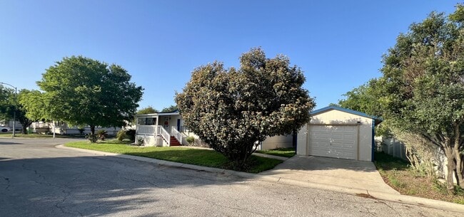 Photo - 11555 Culebra Rd