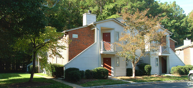 Building Photo - Forest Lake at City Center Rental