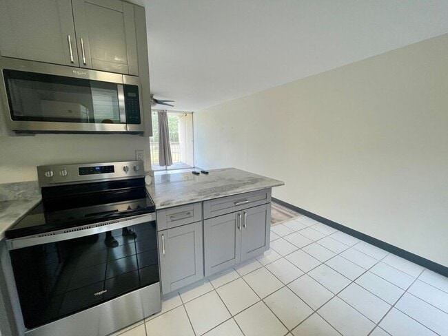 95-045 Waikalani Dr Unit G304