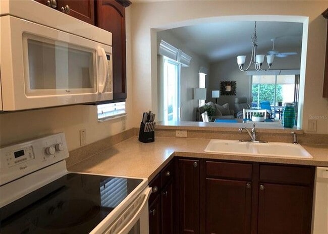 Photo - 2474 Mackintosh Ct
