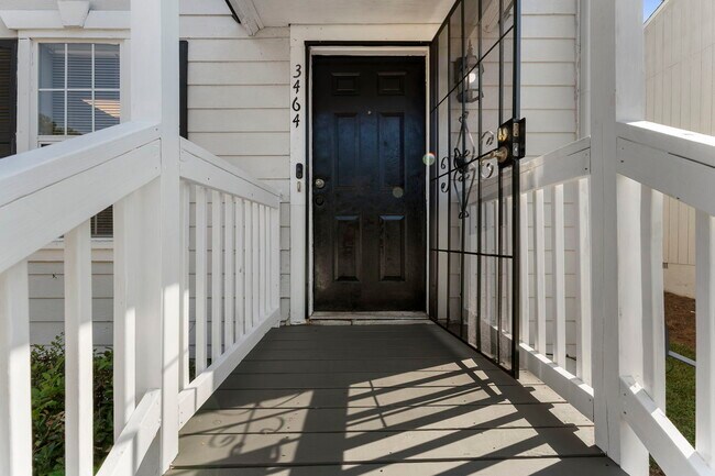 Photo - 3464 Kingswood Trail