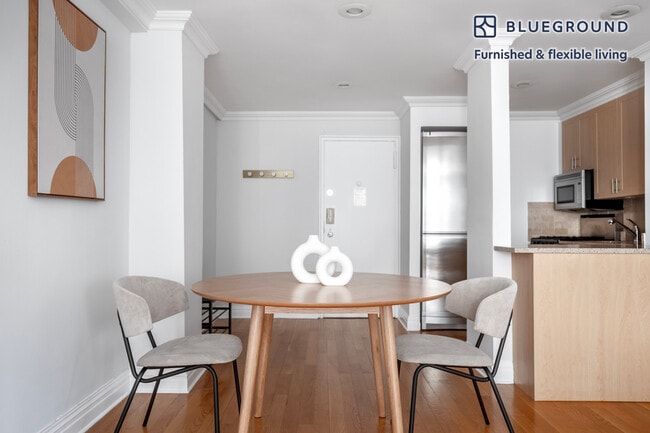 Photo - 41 Park Ave Unit FL8-ID1010