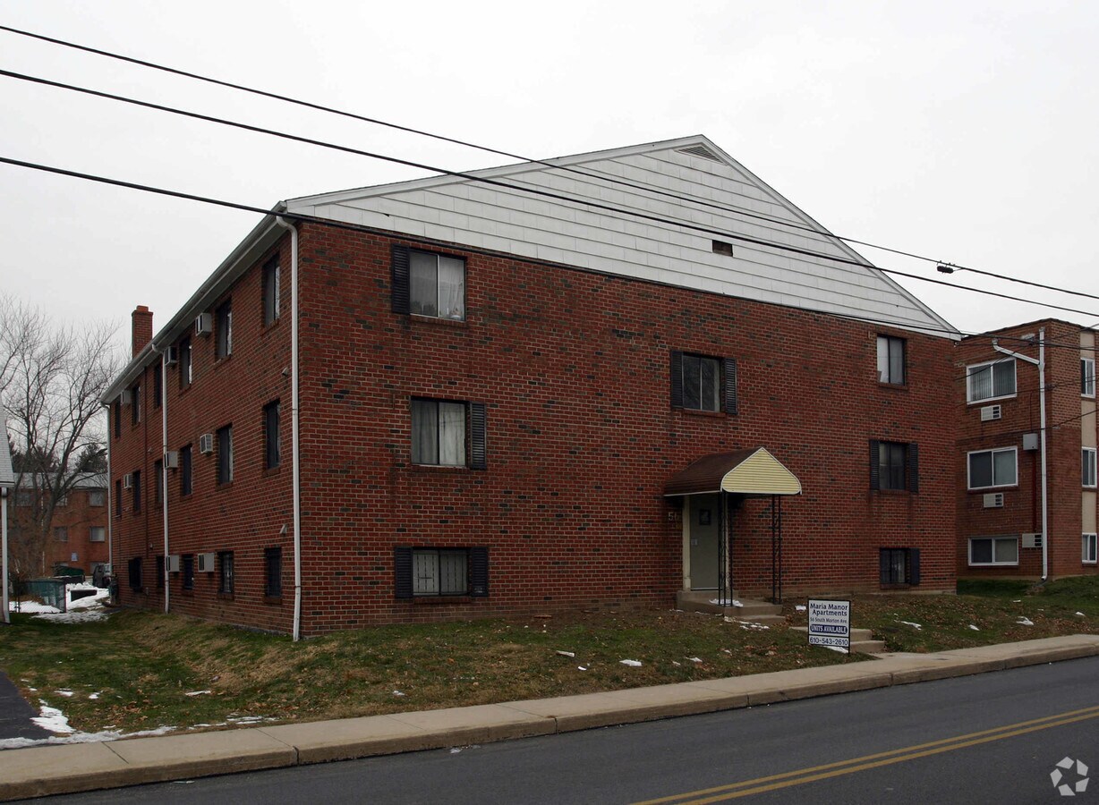 Photo - 56 S Morton Ave Apartments