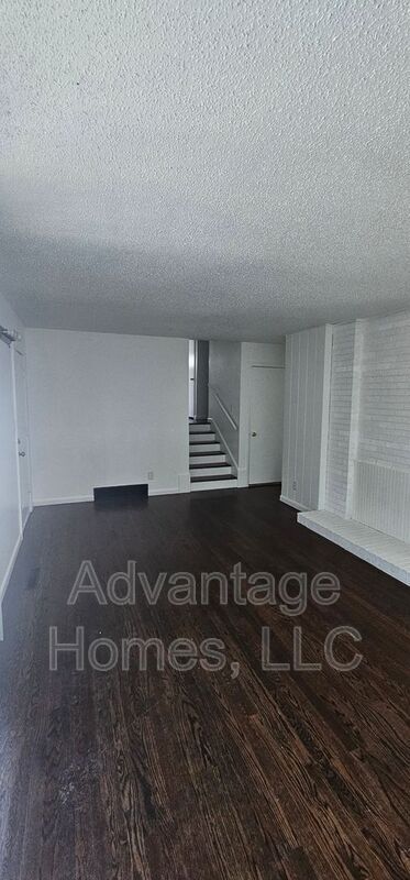 Photo - 9625 Beacon Ave