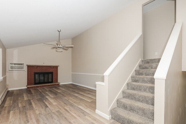 Photo - 8630 Meadowlark Dr