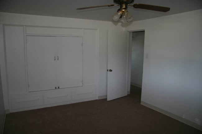 Photo - 2763 Hooker St Unit na