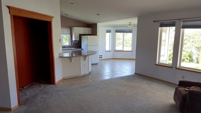 Photo - 2+ bed, 2 bath home in Sun Meadows, Sequim