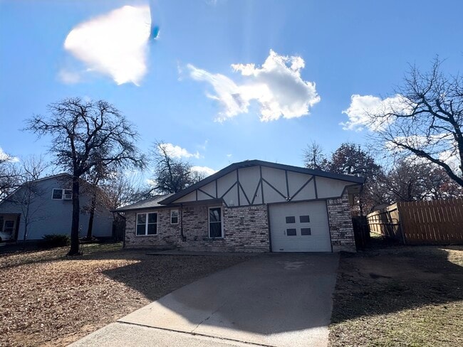 Photo - 3208 Marla Ln