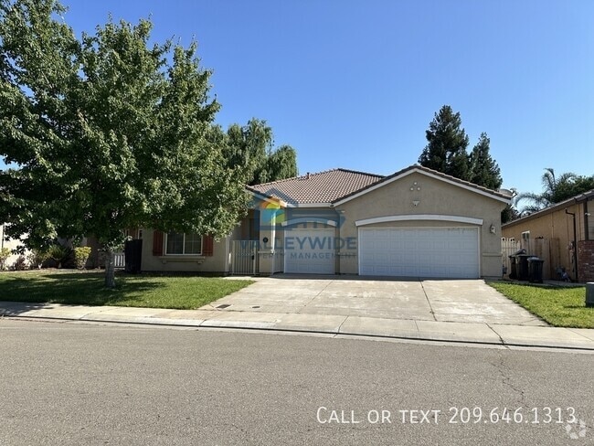 Building Photo - 2555 Crestmore Cir Rental