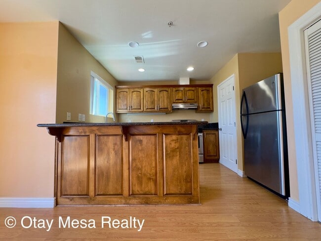 Photo - 1061 Saturn Blvd Unidad 1061 Saturn Blvd #201