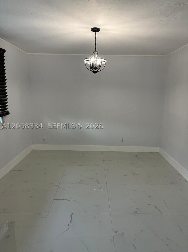Photo - 1101 NE 23rd St
