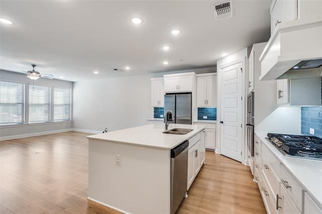 Photo - 1969 Newman Ave