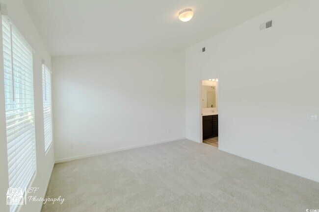 Photo - 115 Crescent Wy