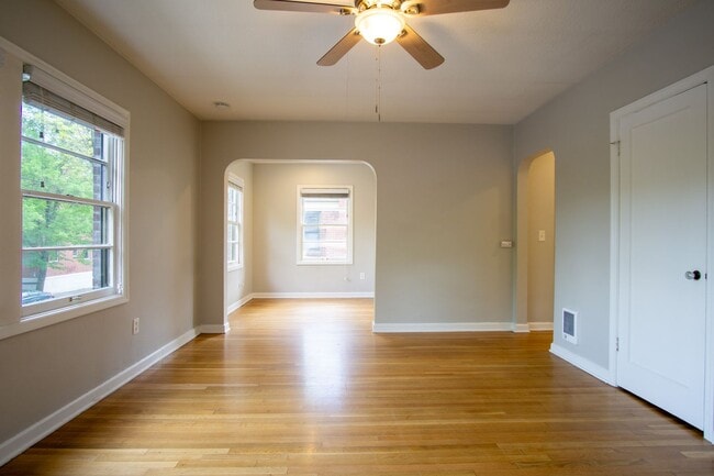 Photo - Charming NW 1-Bed Ready Late May! Unit 1952-1