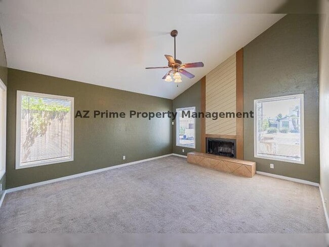 Photo - 5502 E Roanoke Ave