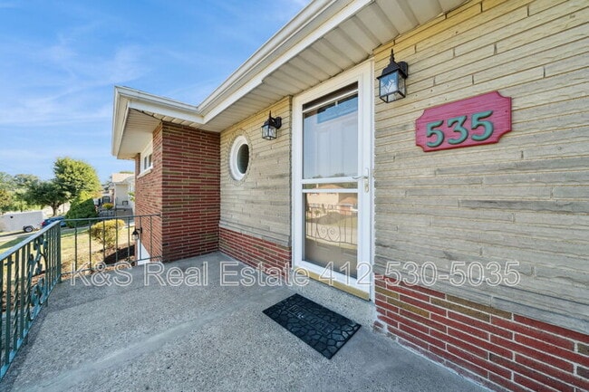 535 Hickory Dr