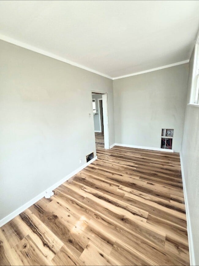 Photo - 928 Box Elder St