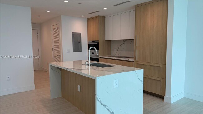 Photo - 2411 Laguna Cir Unit 1807
