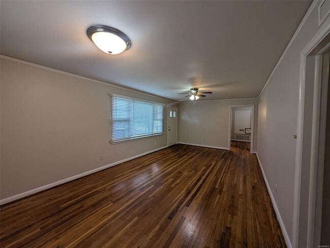 Photo - 744 Duval Dr