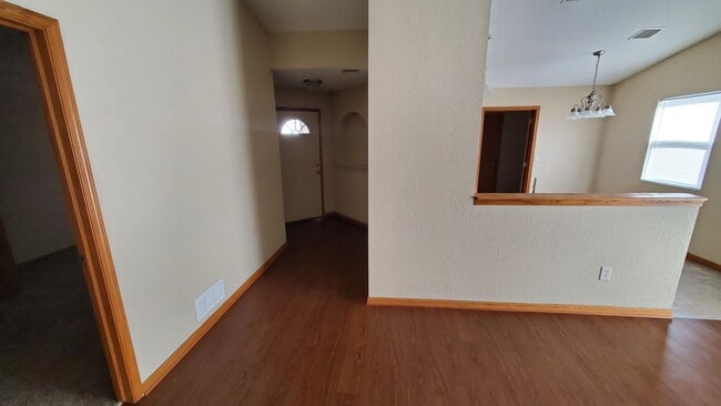 Photo - 1622 Clover Dr