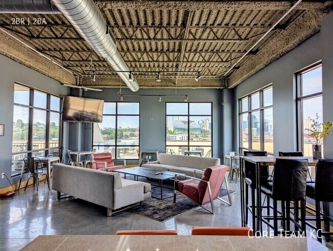 Photo - 382 W 22nd St Unit 311