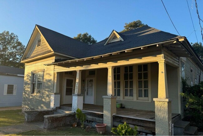 Photo - 721 Pearl River Ave Unidad B