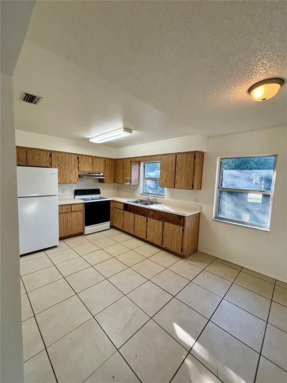 Photo - 5788 NE 15th Ave